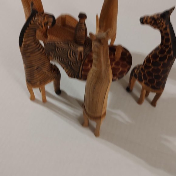 Hand Carved African Party Animal Set - Picture 5 of 16